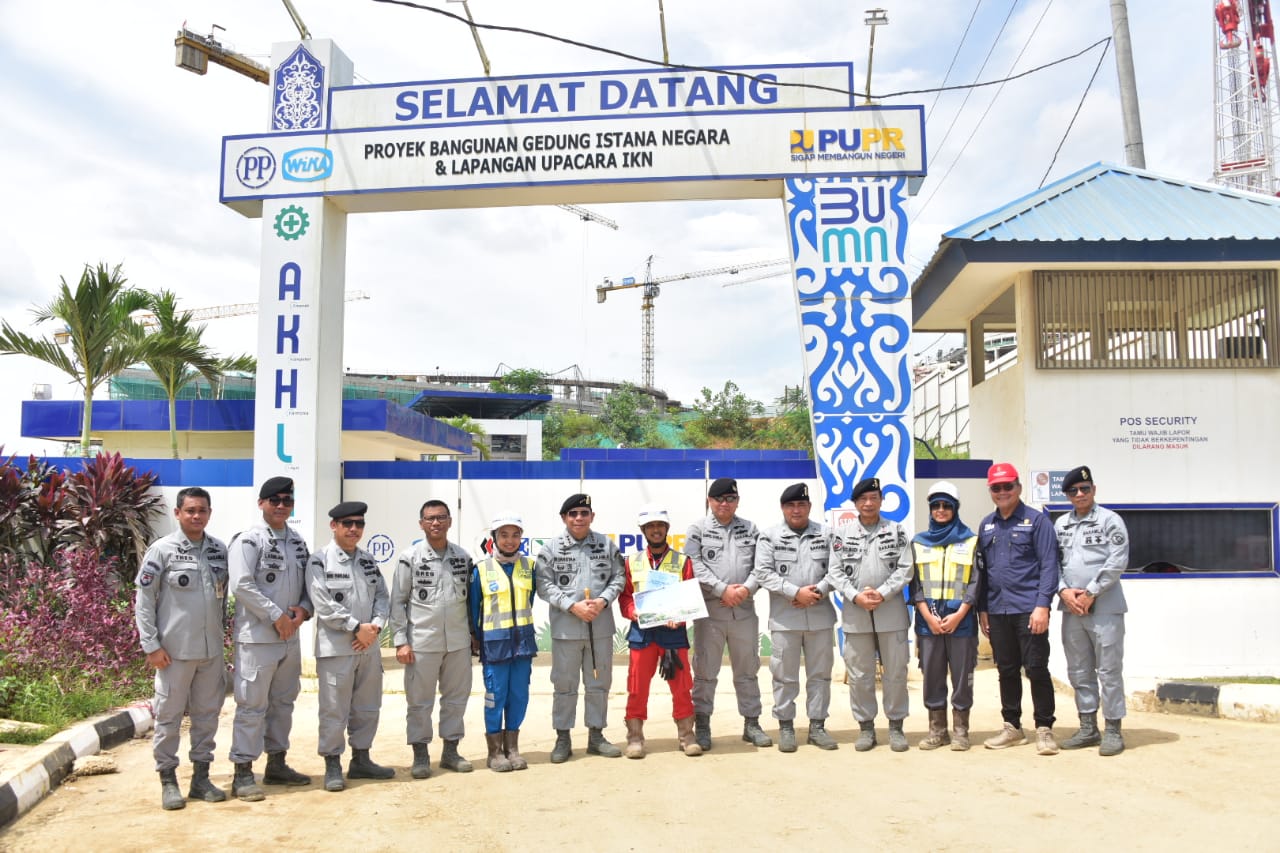 Kepala Bakamla RI Tinjau Lahan di IKN Nusantara