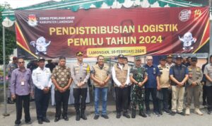 33 Truk Pengangkut Perlengkapan PPK di Lamongan Resmi Diberangkatkan