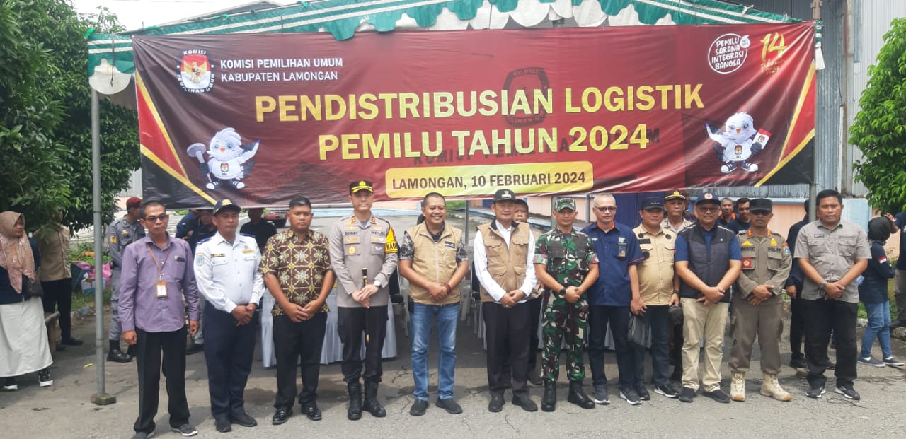 33 Truk Pengangkut Perlengkapan PPK di Lamongan Resmi Diberangkatkan