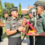 Tiga Prajurit Masuki Masa Purna, Letkol Wira Gelar Tradisi Satuan