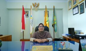 Menjelang Pemilu 2024, Kaprodi dan Mahasiswa Poltekkes Kemenkes Malang Kampus 3 Blitar Gelar Deklarasi Pemilu Damai