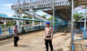 Polair Ops Liong Polda Kalbar Lakukan Pengamanan Jalur Perairan dan Sungai