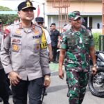 Kapolda Kalbar Bersama PJ Gubernur Kalbar, Pangdam XII/Tpr ,Forkopimda Dan Tim Pamatwil OMB Mabes Polri Lakukan Patroli Pantau Langsung Pelaksanaan Pemungutan Suara Di Lokasi TPS