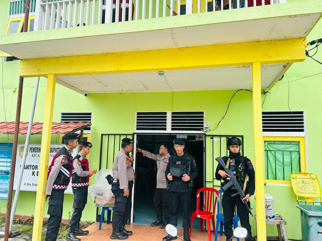 Pastikan Wilayah Hukum Polda Kalbar Aman Satbrimob,” Lakukan Patroli Gabungan