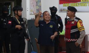 Tim Satgas Satbrimob Polda Kalbar Patroli Malam Cegah Terjadinya Kejahatan