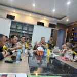 Wakapolda Kalbar Pimpin Analisa Dan Evaluasi Operasi Mantap Brata Kapuas 2024 Di Command Center Polda Kalbar