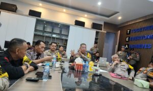 Wakapolda Kalbar Pimpin Analisa Dan Evaluasi Operasi Mantap Brata Kapuas 2024 Di Command Center Polda Kalbar