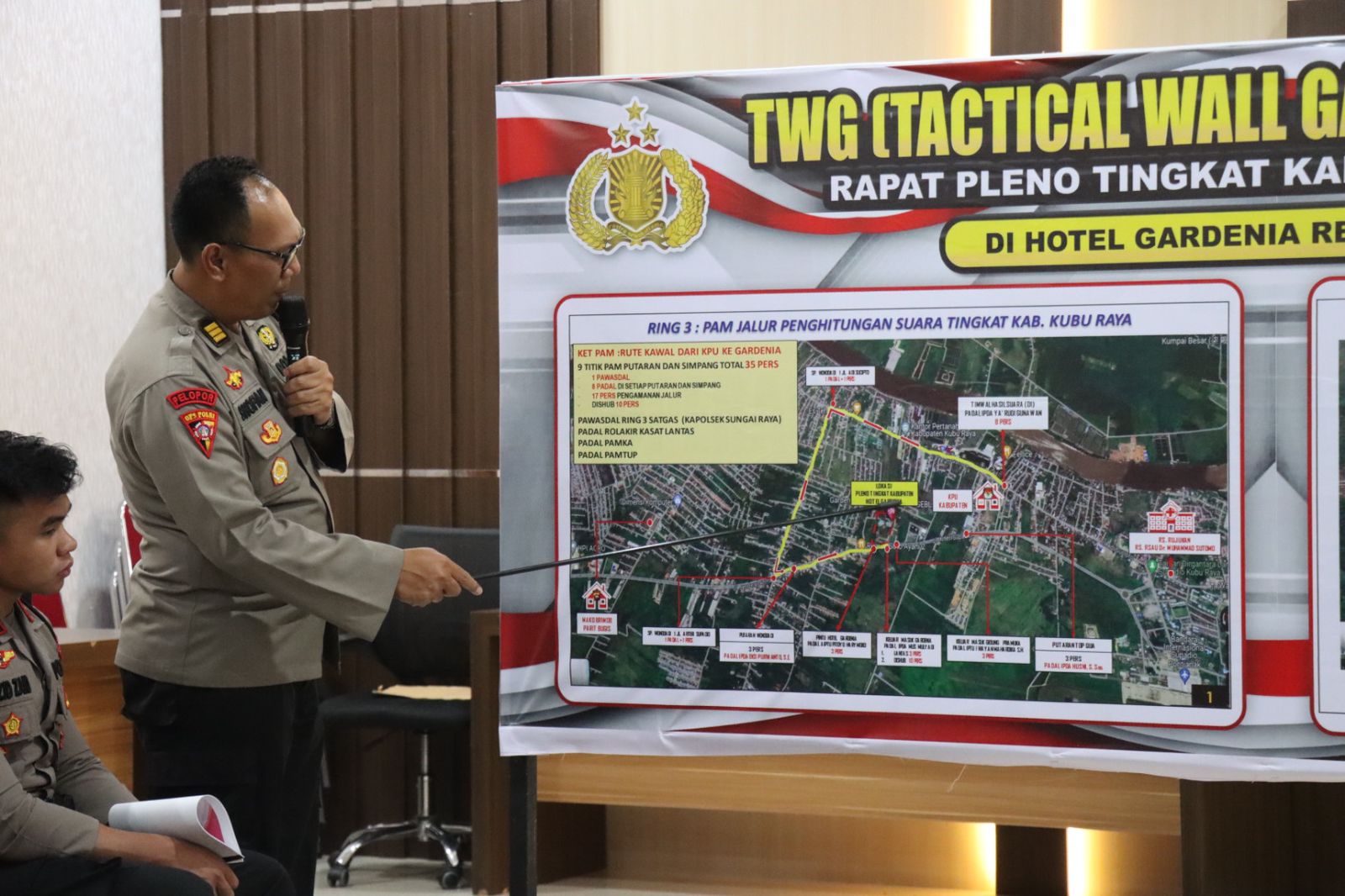 Tactical Wall Game Strategi, Upaya Polres Kubu Raya Amankan Rapat Pleno Terbuka di Tingkat Kabupaten