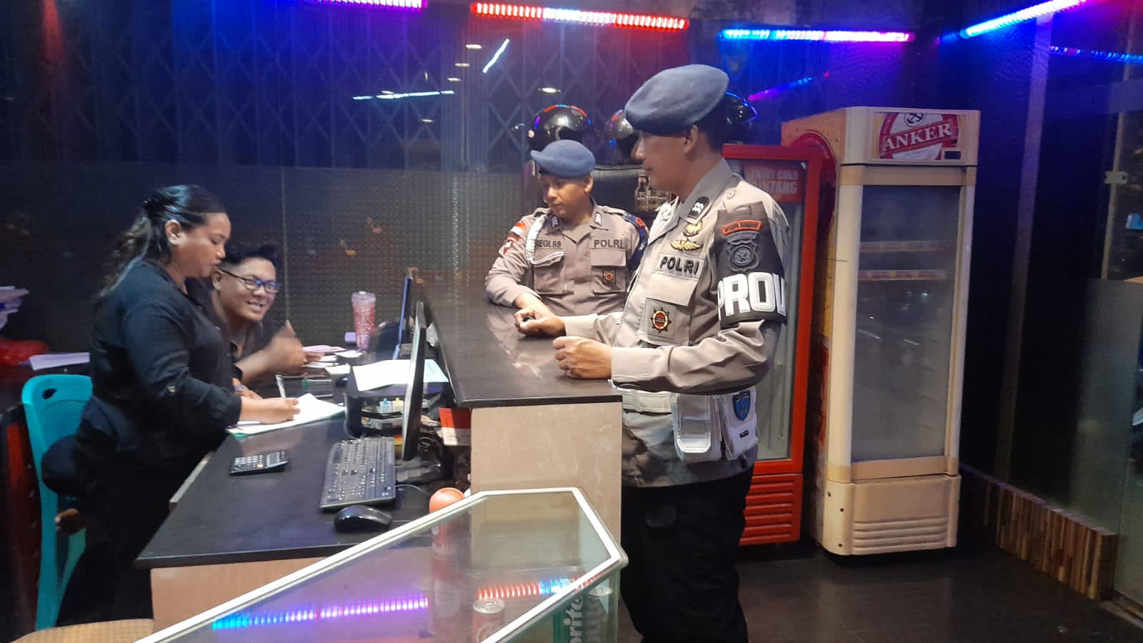 Meminimalisir Pelanggaran Personel, Provost Satbrimob Polda Kalbar Patroli Hibutan Malam