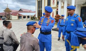 Resmi Berbaret Biru, 10 Personel Remaja Polairud Jambi Jalani Acara Tradisi Pembaretan Khas Polairud
