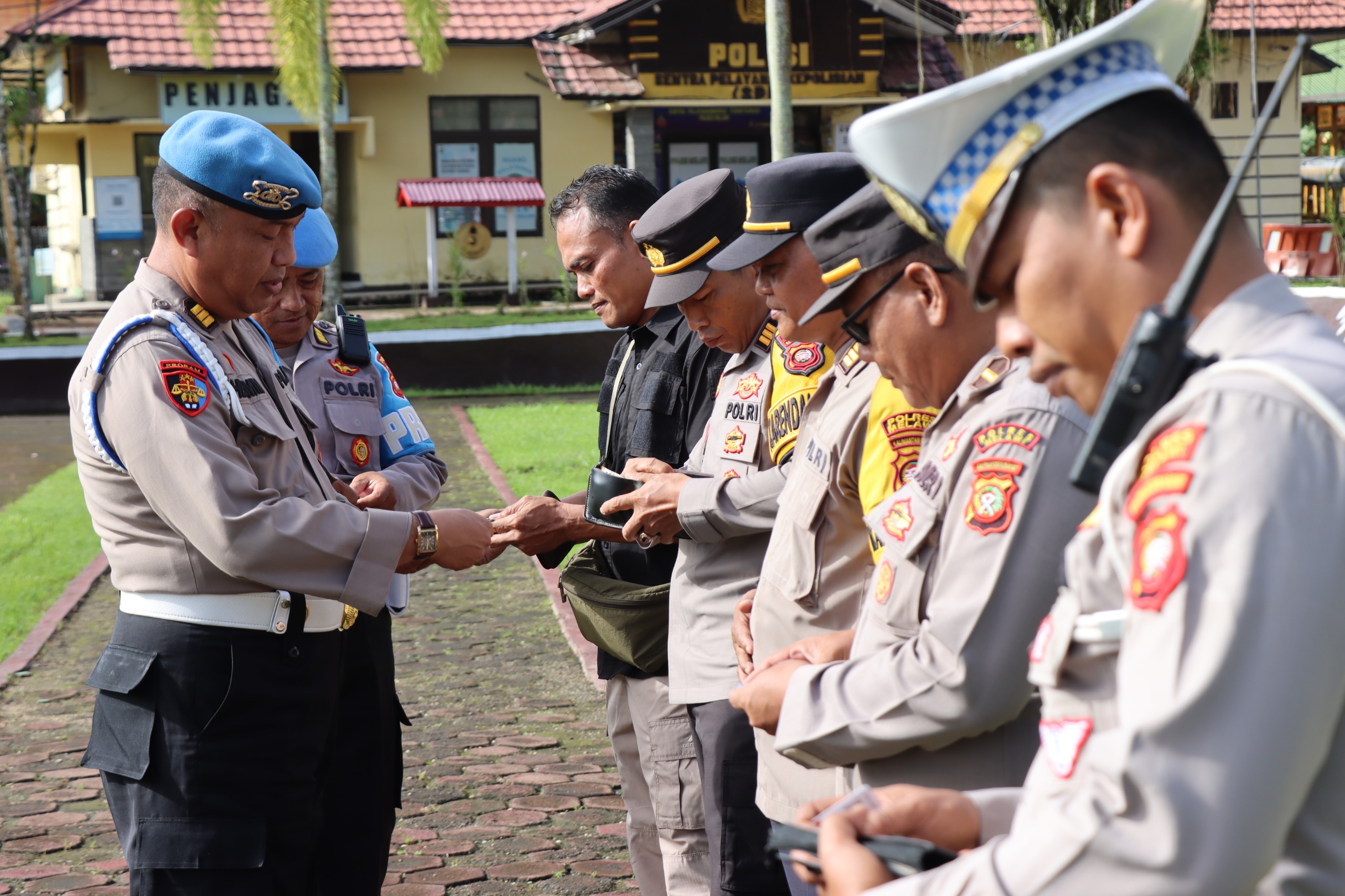 Polres Melawi Gencar Pemeliharaan Disiplin: Gelar Gaktiblin dan Tes Urin untuk Seluruh Anggota