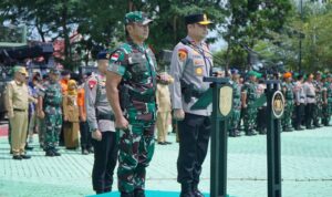 Pangdam XII/Tanjungpura dan Kapolda Kalbar Pimpin Apel Gelar Pasukan Dalam Rangka Pam VVIP Kunker Presiden RI