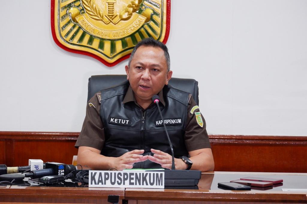 Kejaksaan Agung Memeriksa 3 Saksi Terkait Kasus Korupsi Impor Gula PT Sumber Mutiara Indah Perdana