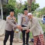 Kapolres Lebak Berikan Bantuan Paket Sembako ke DKM Masjid Jami Al-Hijrah Parungsari