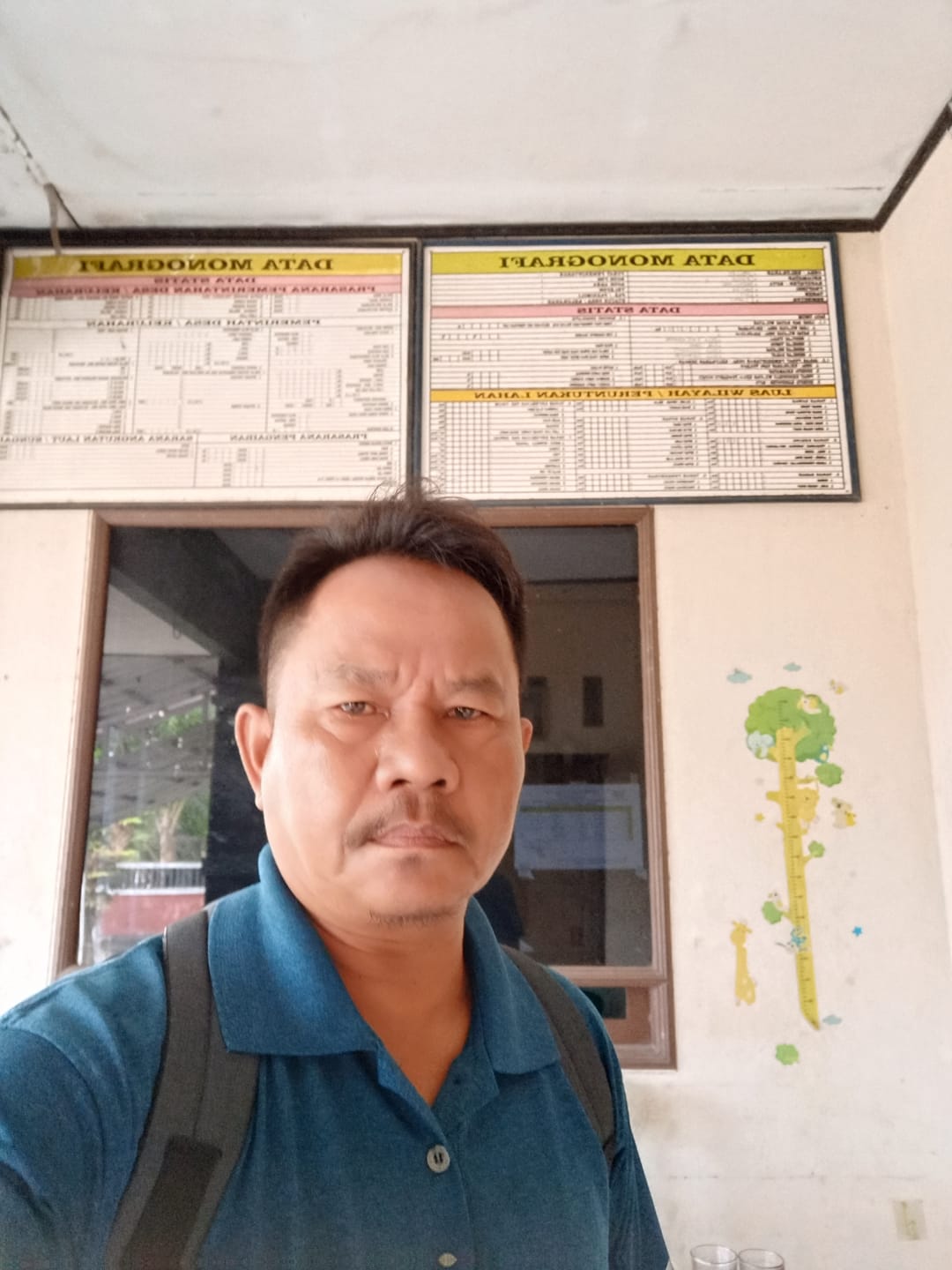 Pemdes Umbulan Serahkan Bantuan Kegiatan Ketahanan Pangan Hewani dan Nabati TA 2024