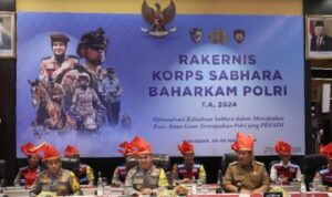 Kapolda Sulsel Hadir Bersama Kabaharkam Polri Yang Membuka Rakernis Korsabhara Baharkam Polri T.A 2024 di Makassar