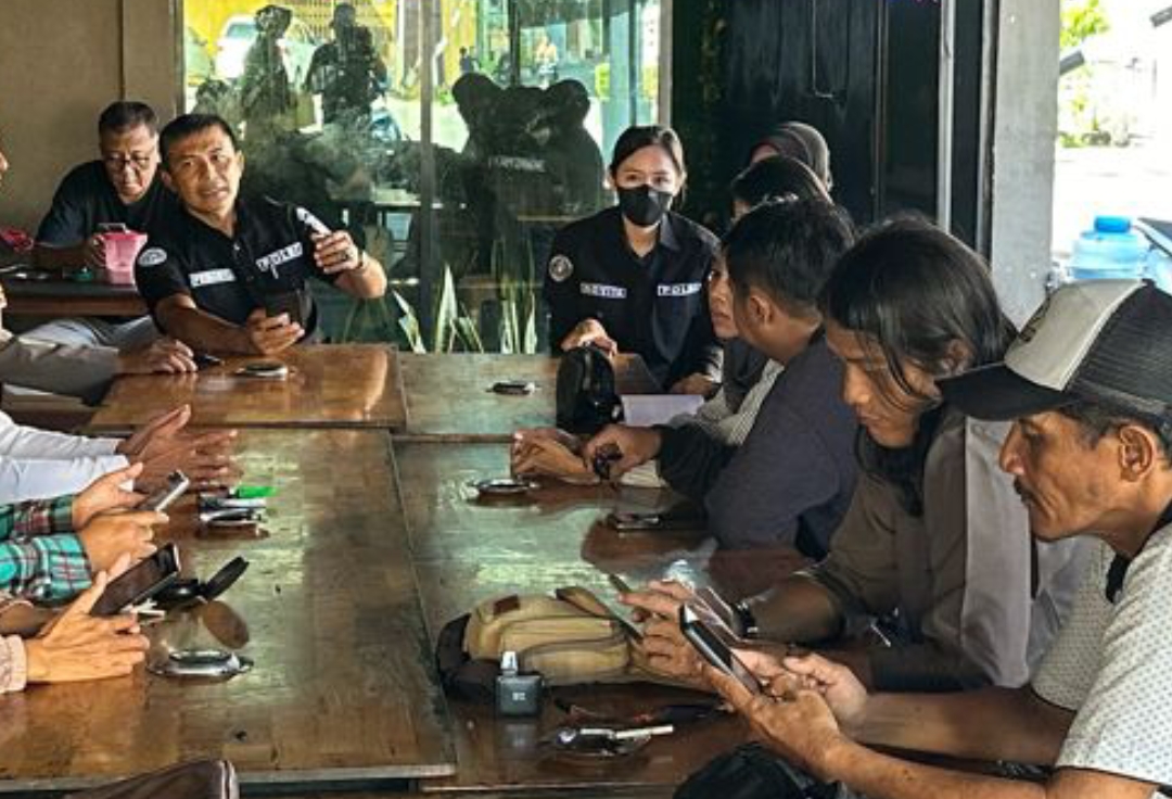 Bidhumas Polda Kalbar Mengajak Awak Media Perangi Berita Hoax