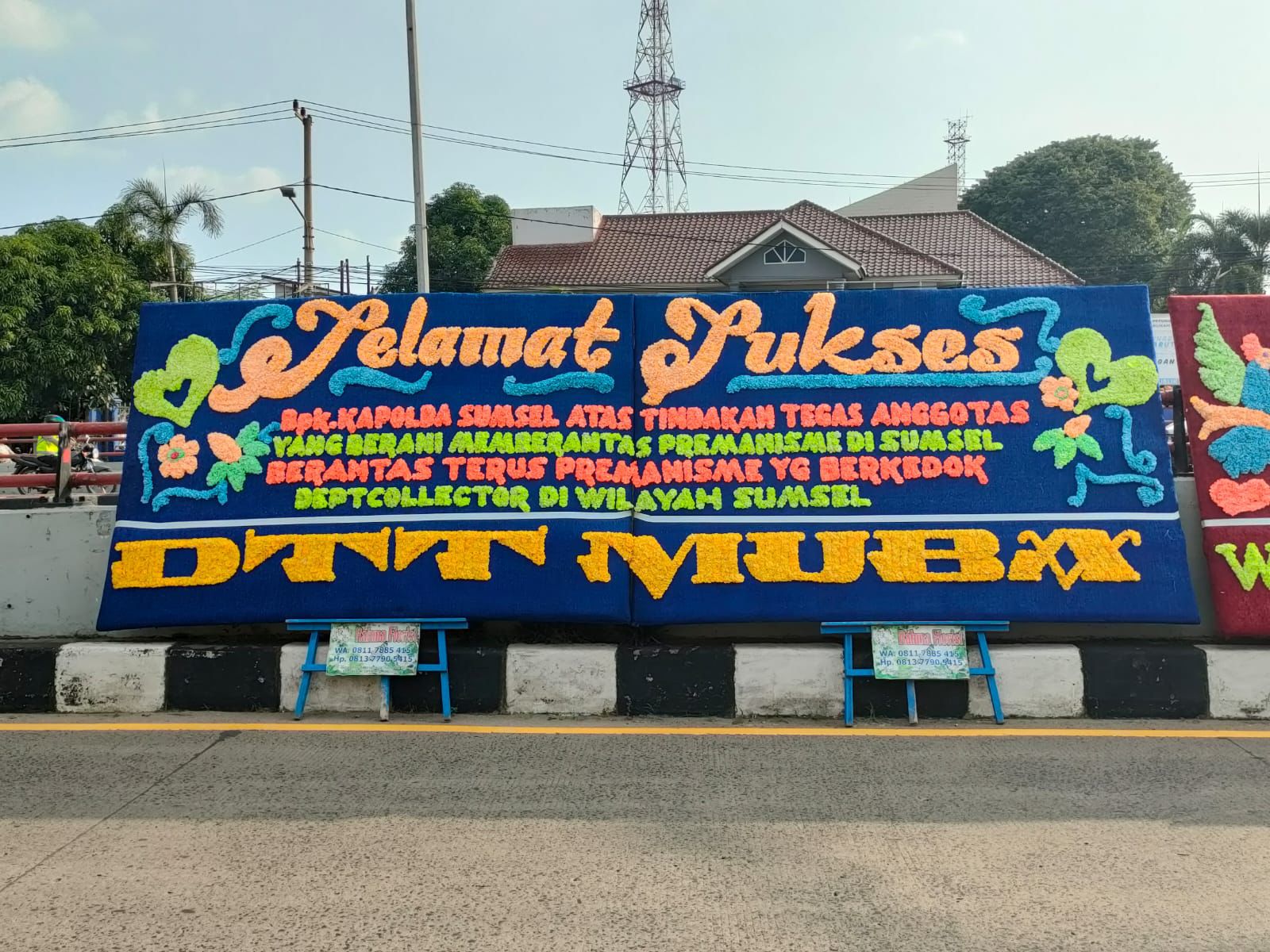 Mapolda Sumsel Banjir Karangan Bunga, Dukung Polisi Tindak Tegas Premanisme Berkedok Debt Collector