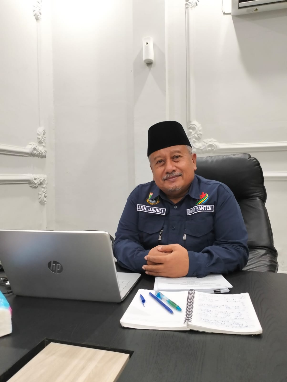 Kado Istimewa Mendagri untuk Hj. Ratu Atut Chosiyah