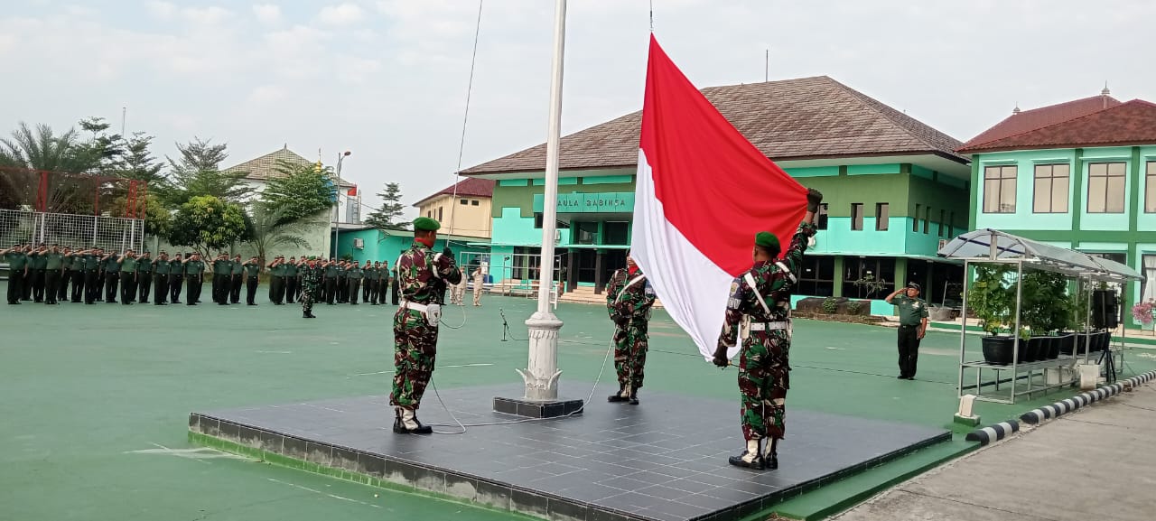 Gelar Upacara Bendera 17-an Kodim 0509/Kabupaten Bekasi Bacakan Amanat Panglima TNI