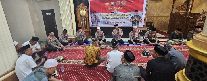 Jumat Curhat Rutin Kapolda Sulsel Sapa Warga Bontoala Lama