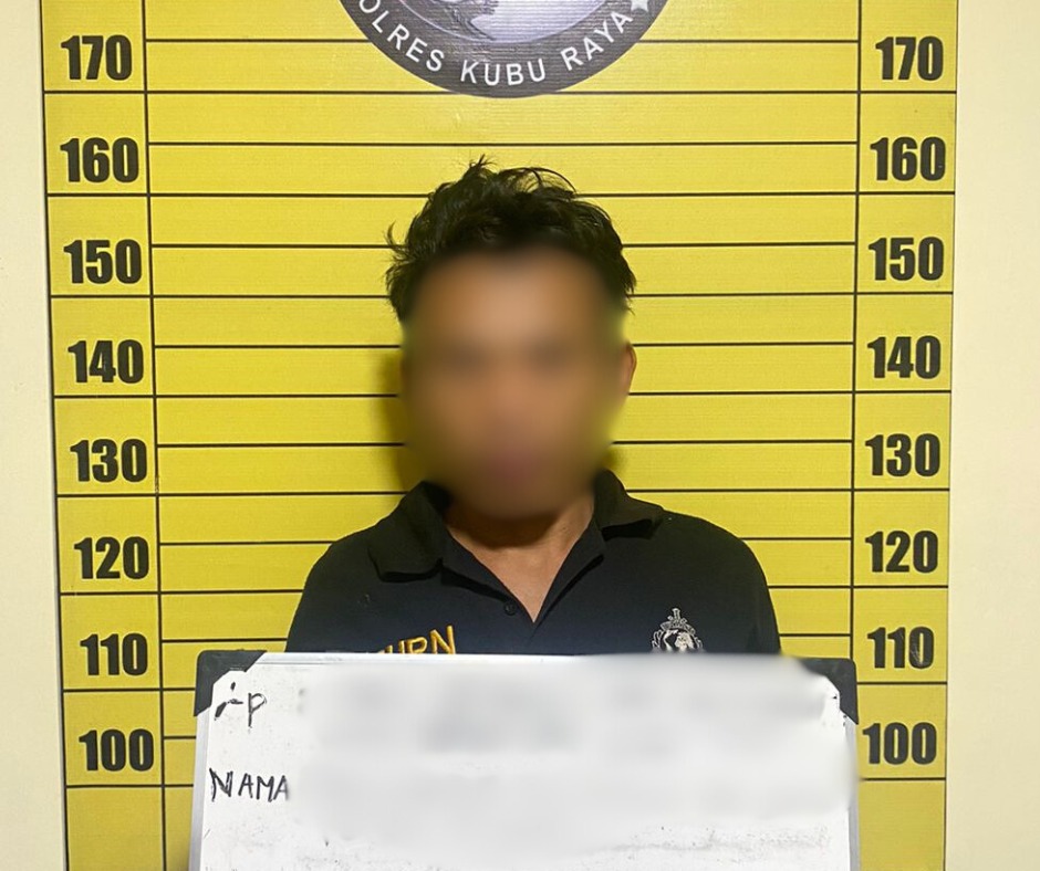 Polisi Ringkus Bandar Narkoba Yang Bawa Senpi Rakitan