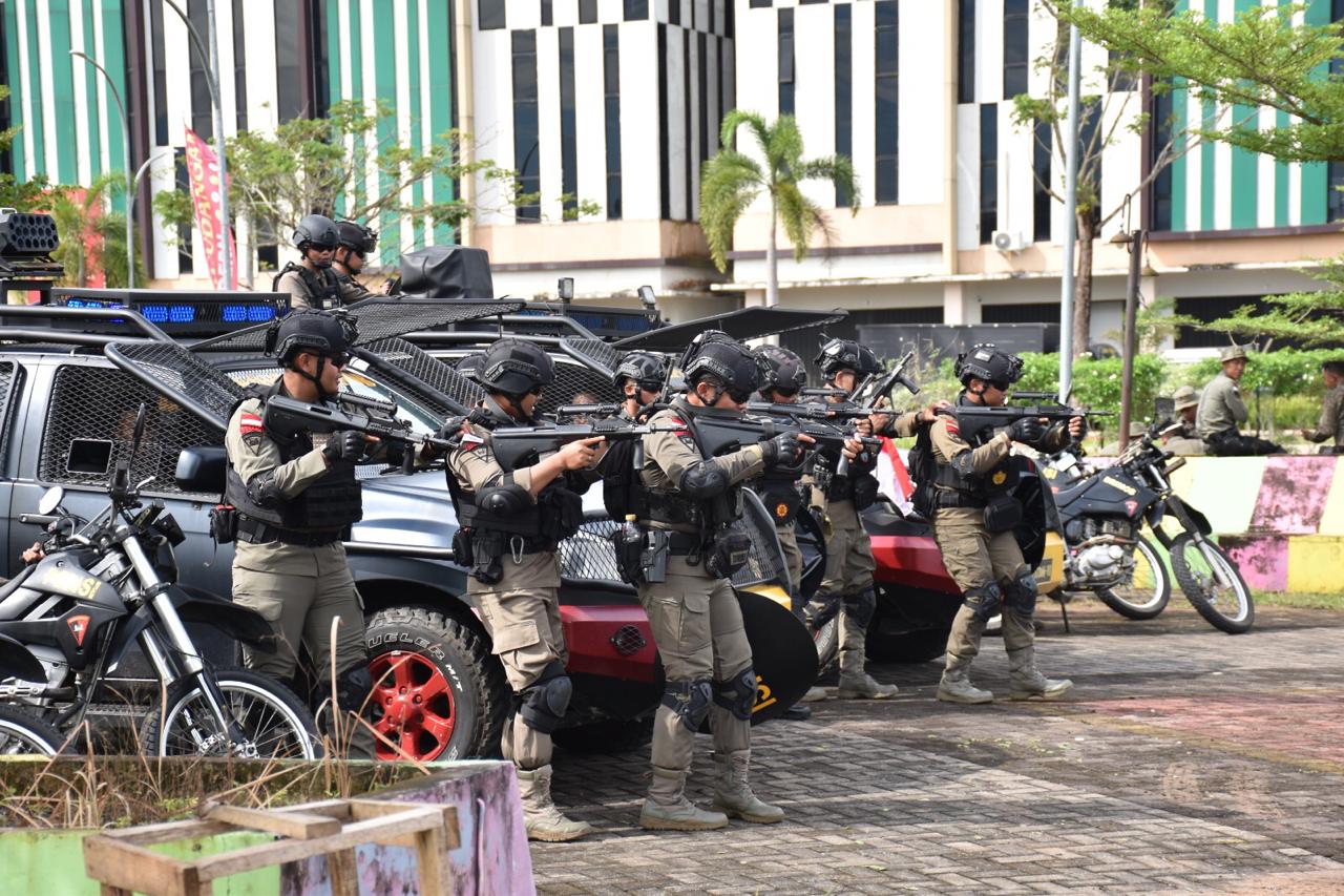 Upacara Penutupan Latihan Peningkatan Kemampuan PHH dan Anti Anarkis T.A. 2024