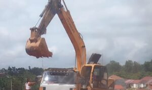 Diduga APH Membekingi Kegiatan Galian C Tanah Urug Diduga Ilegal dan Kebal Hukum, di Desa Mandalo Darat