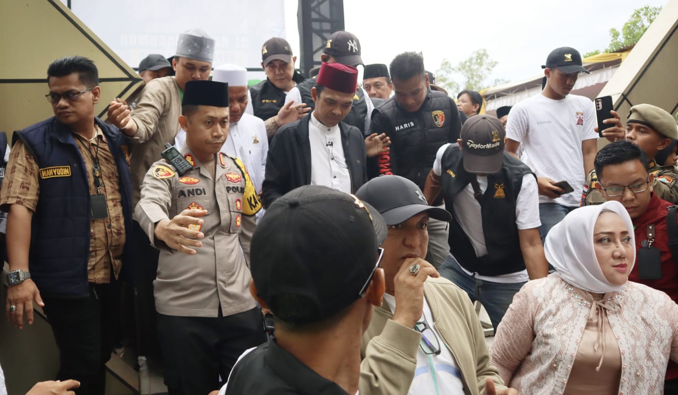 Kapolres Musi Rawas Bersama Personel Hadiri dan Siaga Amankan Tabligh Akbar Ustad H. Abdul Somad Batubara L.c