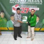 Bakal Calon Bupati Lebak H. Akhmad Jajuli S.pd Mengembalikan Formulir Pendaptaran ke kantor, DPC PPP