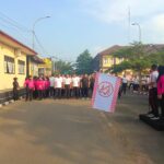 Sambut HUT Bhayangkara ke 78 , Polres Serang Gelar Olah Raga Jalan Santai
