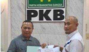 Dewan Pengurus Pusat DPP Dari PKB Memberikan SK Untuk Pasangan Tahap 1 (Satu)