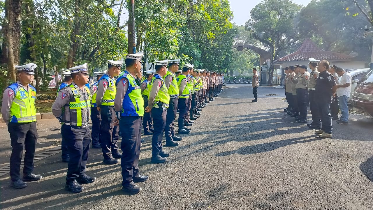 Polres Lebak Laksanakan Apel Persiapan Pengamanan Kepulangan Jemaah Haji Lebak