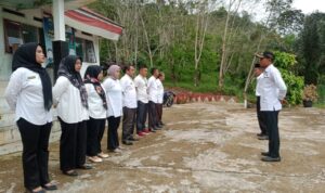 Terciduk Wartawan , Saat Wali Nagari Muhammad Fauzan Bermain Takraw