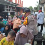 Program Ngariung Iman Ngariung Aman, Kapolres Serang Bersilaturahmi dan Bansos Bersama Masyarakat Perumahan Cikande Permai