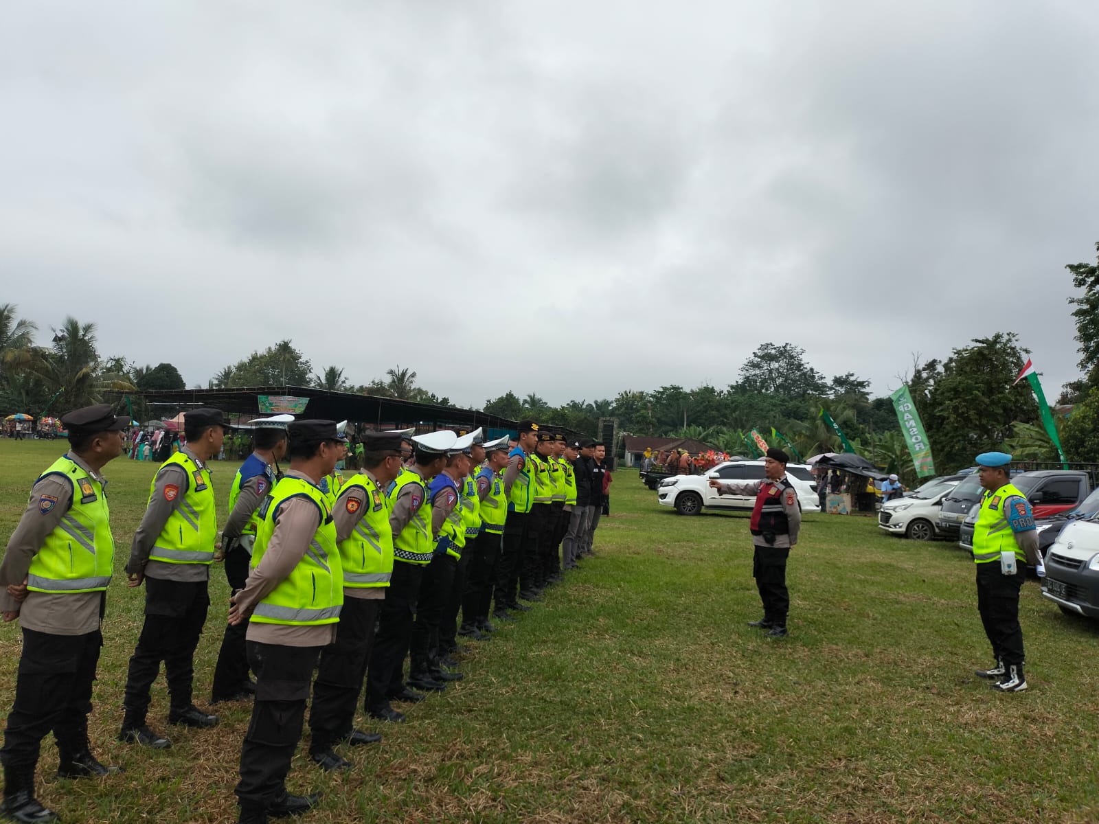 Polres Musi Rawas Kawal Pengamanan Tabligh Akbar Tahun Baru Islam 1 Muharram 1446 Hijriah Situasi Kondusif