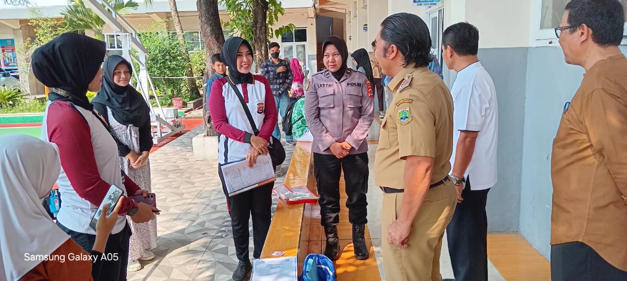 Pj Gubernur Banten Sidak SMA 1 Kota Serang