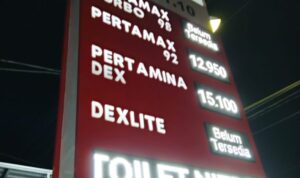Pelanggaran, Oknum Perangkat Desa Cangaan Gunakan Mobil Siaga Desa Mengisi BBM Subsidi Pertalite