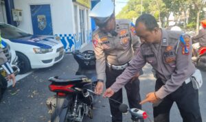 Satlantas Polres Gresik gunakan Sound Level Meter cek Kebisingan