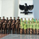 Dalam Rangka HBA ke-64 dan HUT IAD ke-24, Wakil Jaksa Agung Memimpin Upacara Ziarah dan Tabur Bunga di Taman Makam Pahlawan Kalibata