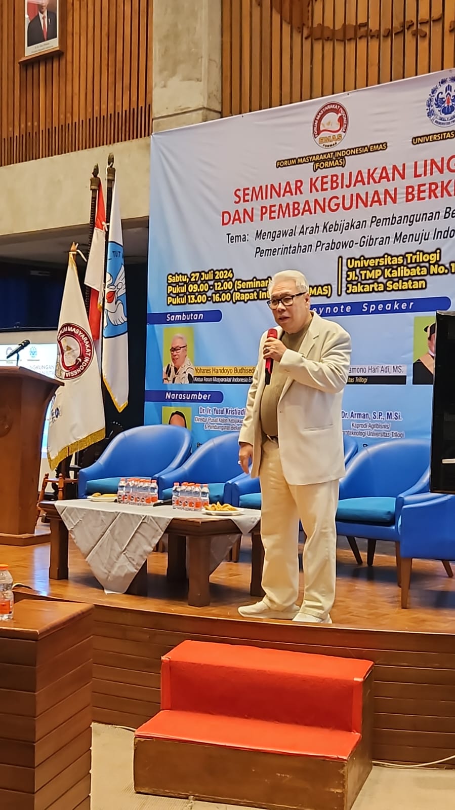 FORMAS dan Universitas Trilogi Gelar Seminar Lingkungan Mengawal Pemerintahan Prabowo – Gibran Menuju Indonesia Emas 2045
