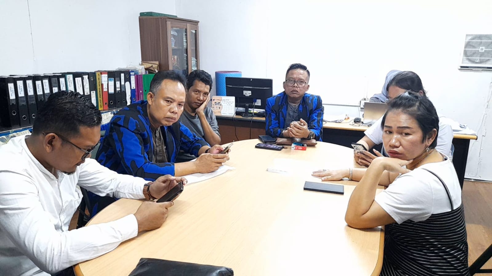Parah Bener Prusahan PT Meteor Samudra Lestari: Memotong Gajih Karyawannya Yang di Berentikan Secara Sepihak