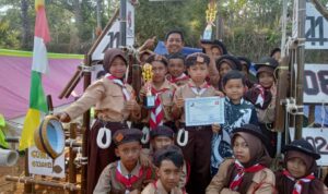 Pemerintah Desa Karoya Ikut Meriahkan Kegiatan HUT RI di SDN 1 Karoya