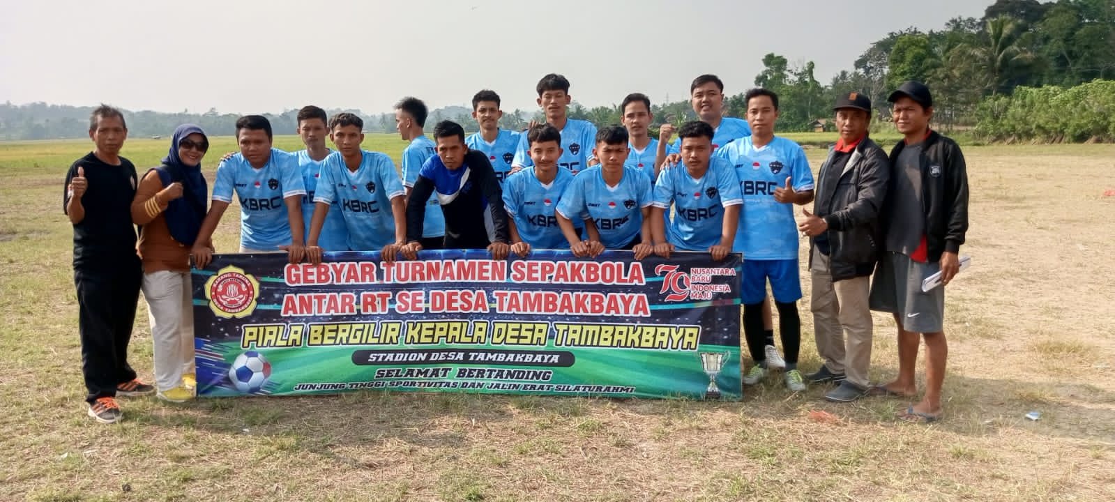 Sambut HUT RI Ke-79 KBRC Kampung Cikupa Ikut Turnamen Sepak Bola