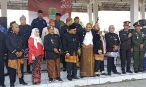 ‘Upacara Kemerdekaan’ Detik-detik Proklamasi RI Ke 79 Berlangsung Di Lapangan Kecamatan Batujaya ‘Upacara Kemerdekaan’ Detik-detik Proklamasi RI Ke 79 Berlangsung Di Lapangan Kecamatan Batujaya