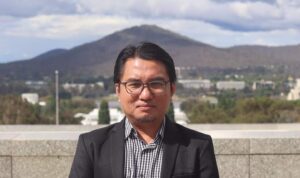 Momentum HUT RI ke-79, Yanuardi Syukur Tulis Buku Memahami Isu Global Kontemporer