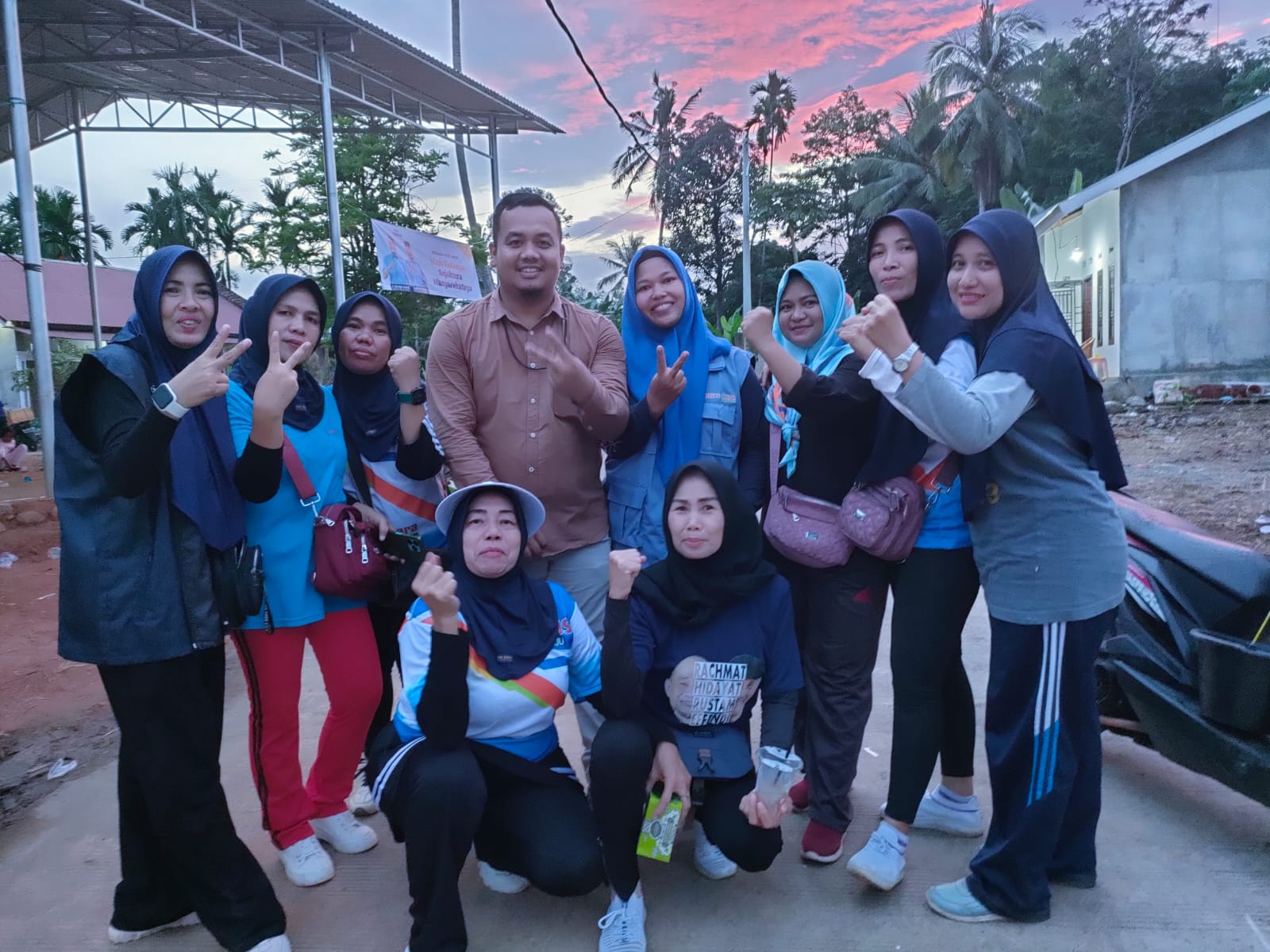 Antusiasme Tinggi! Senam Sehat Bersama Ayu Yoppy Sukses Gaet Ratusan Warga