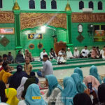 H. Rachmat Hidayat atau yang akrab disapa Yoppy Karim, Hadir Di Tengah Jemaah Masjid Jami’ Al Falah Taba Pingin Kec. Lubuklinggau Selatan II