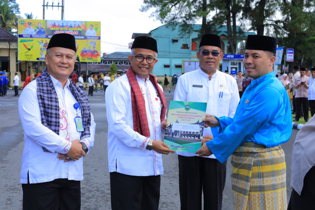 Perdana Pimpin Apel Organik , Pjs Bupati Pasaman Edi Dharma Warning ASN DTahapan Pilkada