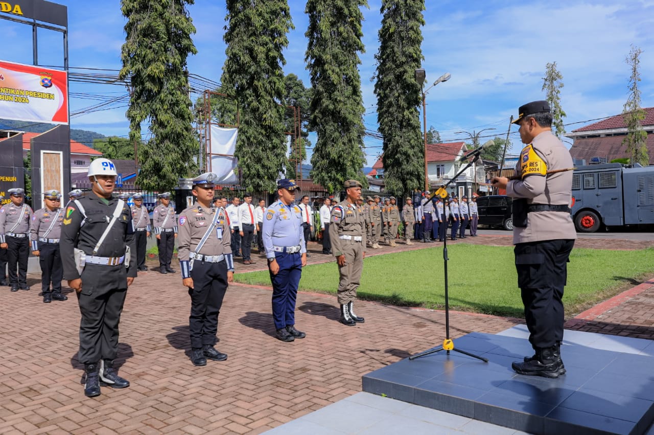 Jelang Pelantikan Presiden dan Wapres, Polres Pasaman Gelar Apel Gelar Pasukan Operasi Singgalang 2024